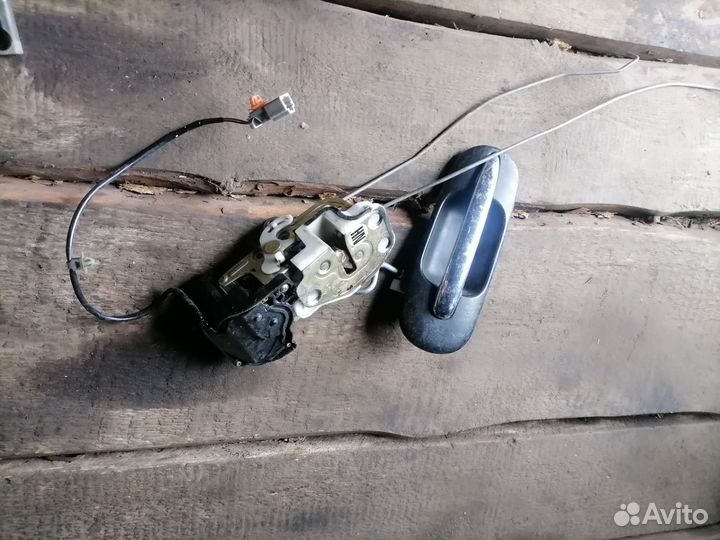 Ручка двери хонда срв1