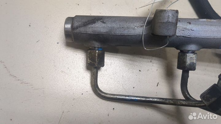 Рампа топливная Audi Q7, 2008