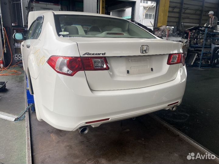 Дверь Honda Accord CU2 задняя левая