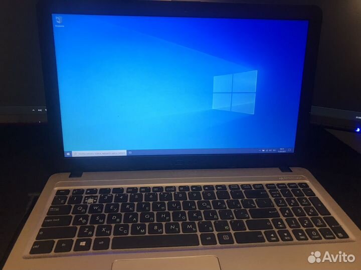 Ноутбук Asus X540NV-DM027T