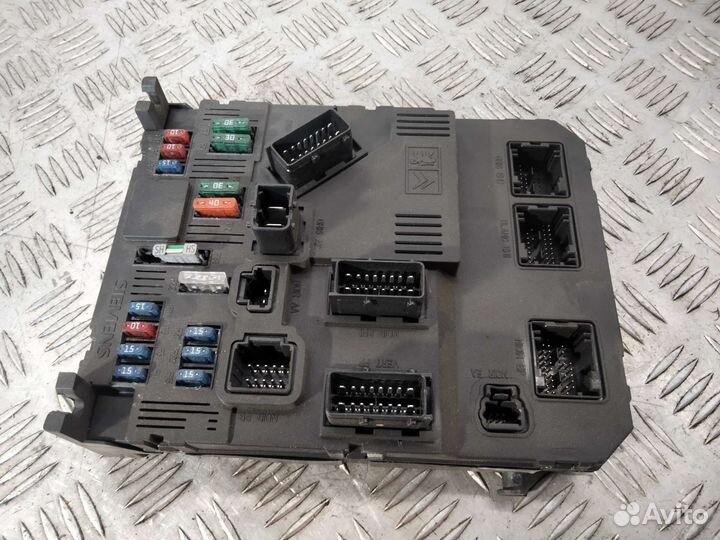 Блок комфорта Пежо 206