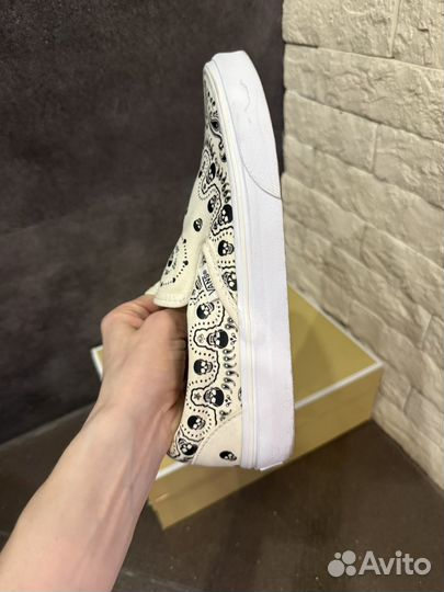 Слипон vans