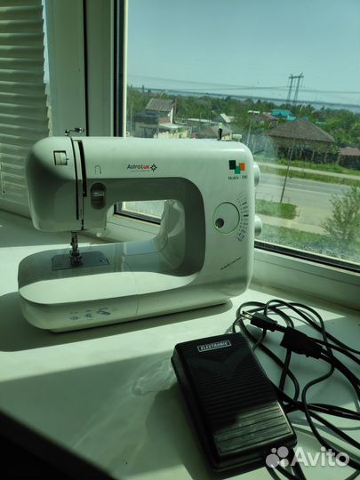 Швейная машинка бу электрическая