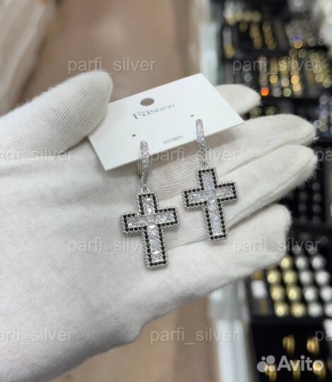 Золотые серьги кресты