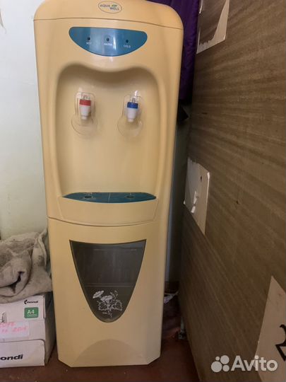 Кулер напольный