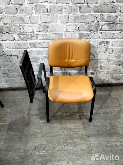 Офисный стул