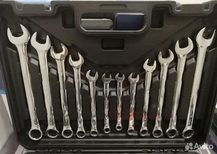 Набор инструментов 61-218 предметов