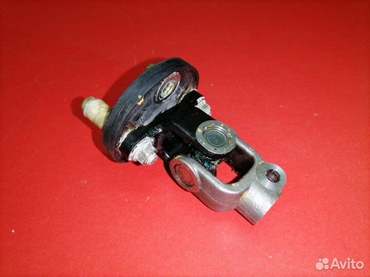 Рулевой карданчик Toyota Land Cruiser UZJ100W