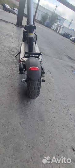 Электросамокат с сиденьем