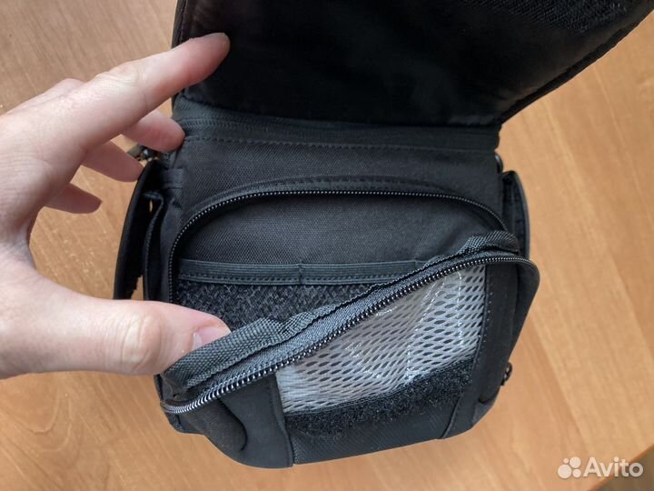 Компактная сумка для фотоаппарата