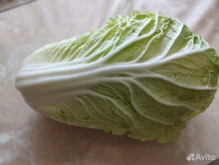 Огурцы, капуста, картофель и другие овощи