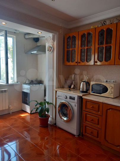 2-к. квартира, 57 м², 4/5 эт.