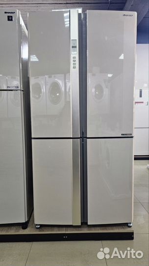 Холодильник многодверный Sharp sjex98FBE бежевый