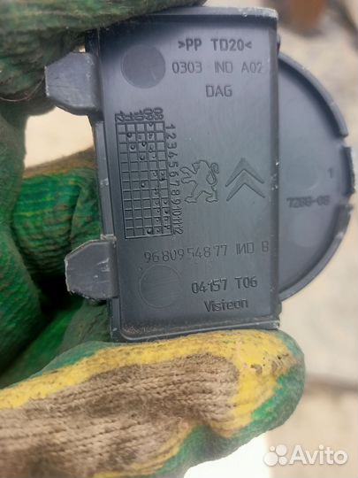 Пластик салона Citroen Berlingo B9 Partner