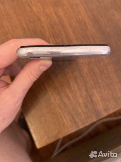 iPhone 6S, 32 ГБ