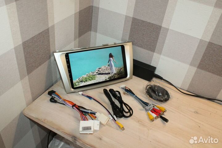 Штатная магнитола Toyota Camry 40