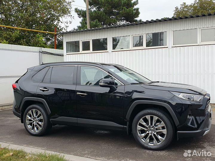 Toyota RAV4 2.5 AT, 2021, 15 500 км