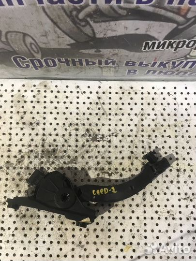 Педаль газа Kia Ceed