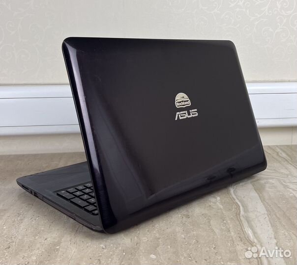 Ультрабук asus X556 (i7-6500U/ 940 MX/ 8 гб)