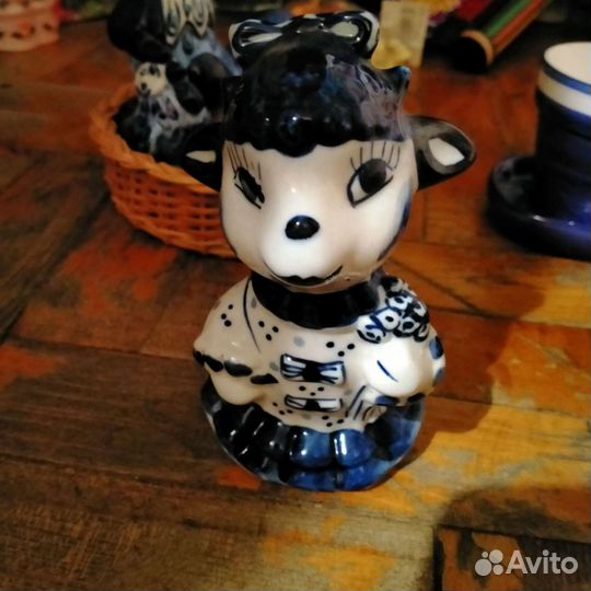 Статуэтки гжель