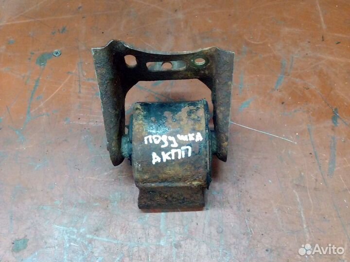 Подушка АКПП Mercedes