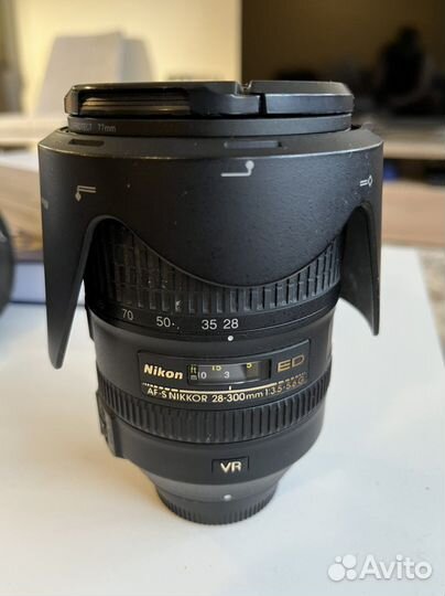 Объектив AF-S nikkor 28-300 1:3,5-5,6 G