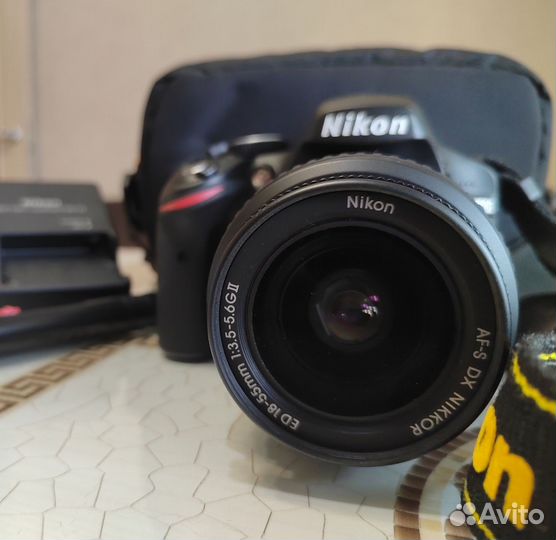 Зеркальный фотоаппарат Nikon D3200
