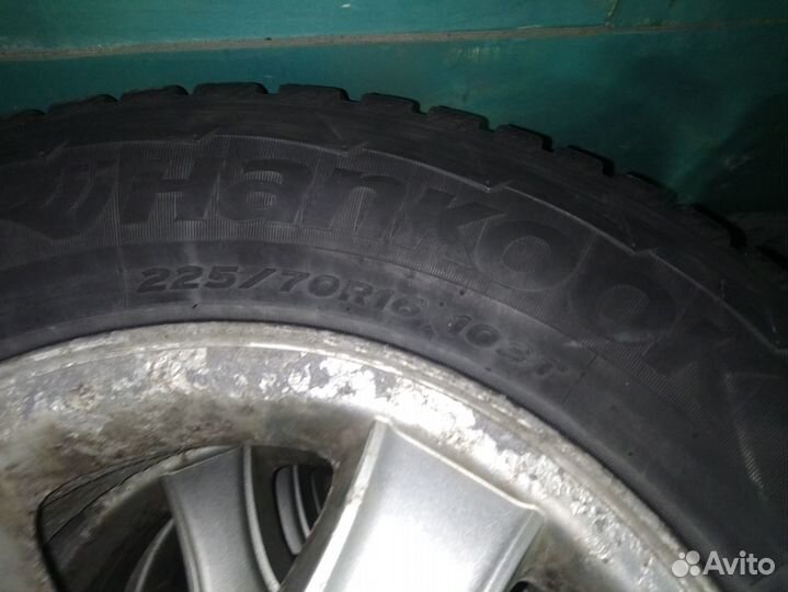 Резина на дисках r16