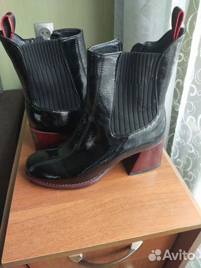 Ботинки женские 39 размер демисезонные