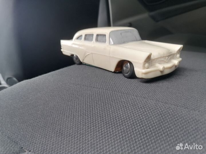 Пластиковые игрушка СССР