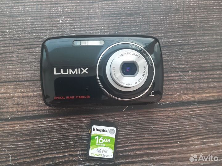 Компактный цифровой Фотоаппарат Panasonic lumix s3