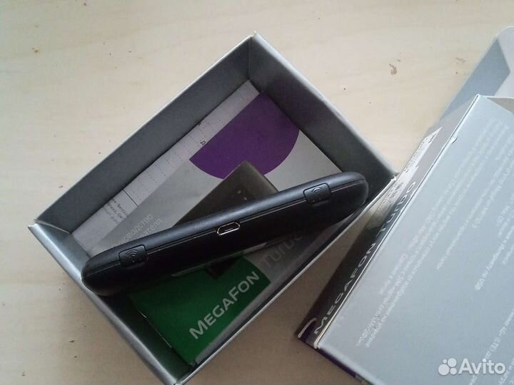 Мобильный роутер Megafon MR150-2