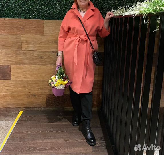 Пальто женское демисезонное 46 48 бу