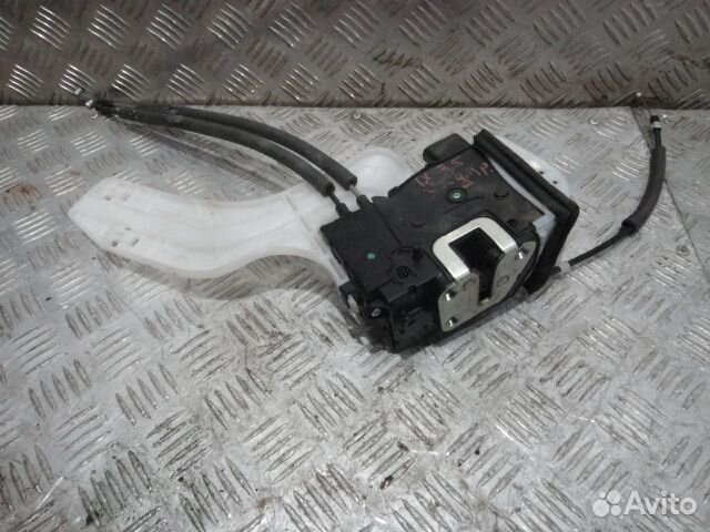 Замок двери IX35 (10-15) 4 контакта зад R б\у (арт. 814202Y010)