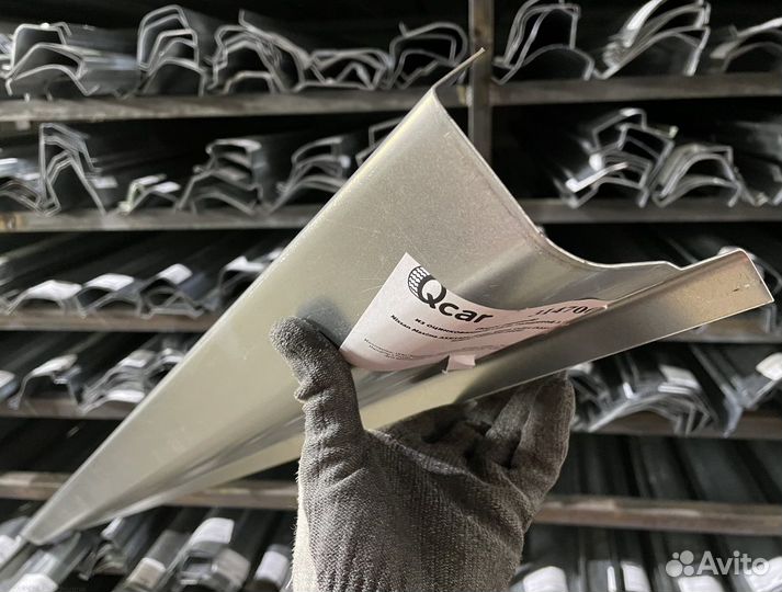 Порог левый Nissan Maxima (Cefiro) A33 1999-2006