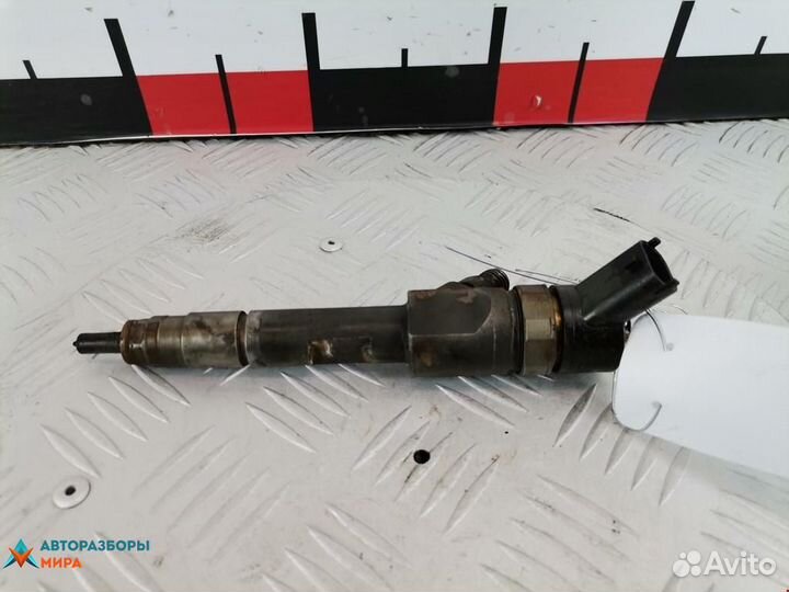 Форсунка Renault Scenic 2 рест. 2008 8200606383