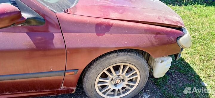 Крыло переднее правое Peugeot 406 до 2000 г