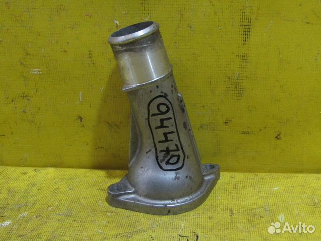 Фланец системы охлаждения Toyota Camry 30 05г 9447