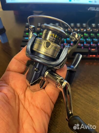 Катушка Shimano Nexave 1000FC