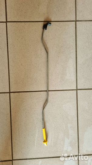 Держатель капота Лада Веста