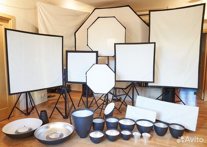 Студийный импульсный свет Hensel