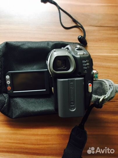 Камера Sony Handicam Super Steady