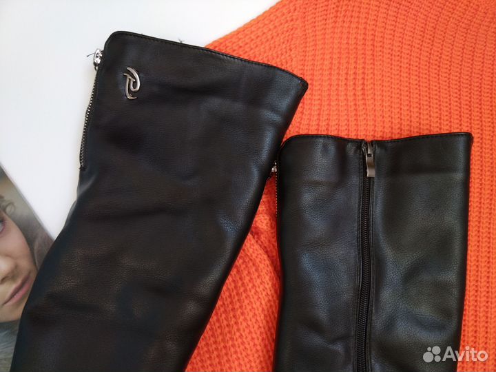 Сапоги 37 на низком каблуке эко кожа зимние