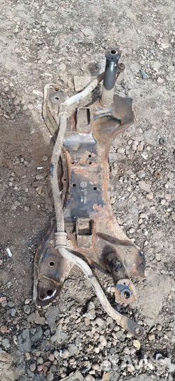 Подрамник на geely mk