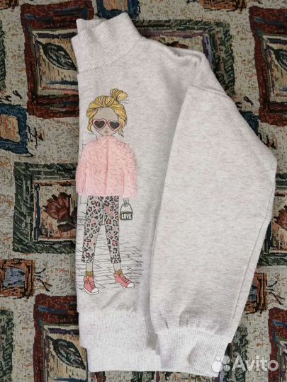 Кофта для девочки 116см