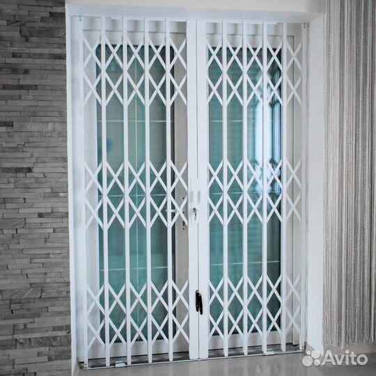 Металлические/Раздвижные решетки на окна/двери
