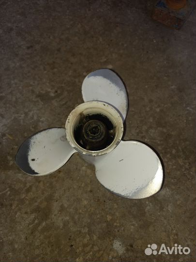 Винт Ямаха 9.9 шаг 9