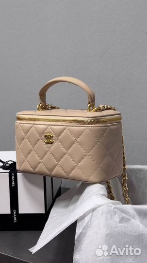 Chanel vanity кейс бьюти серия бежевый