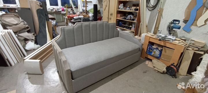 Изготовление кроватей, банкеток и пуфиков