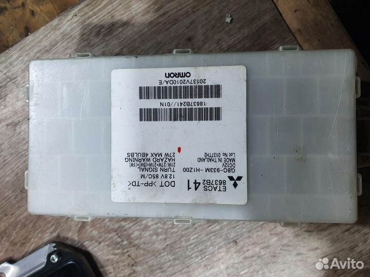 Блок управления часами и сигнализацией 8637B241 mi